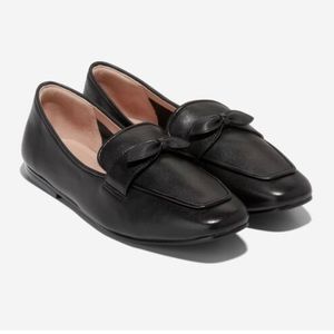 Black COLE HAAN “York Bow” loafers — size 9